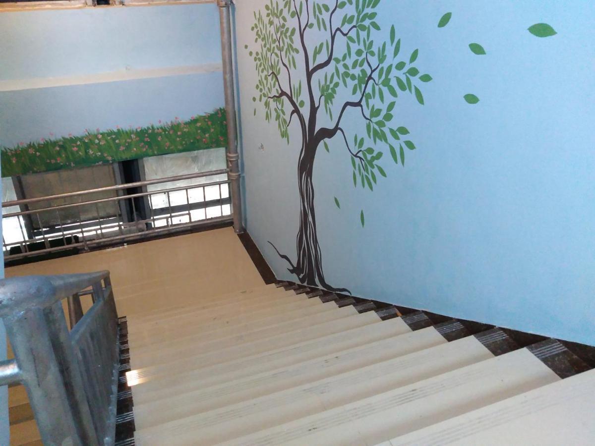 The Olive Tree Capsule Hostel Shenzhen Zewnętrze zdjęcie